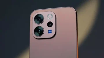 مواصفات هاتف Vivo V70 Elite مقابل آيفون وسعره في مصر والسعودية